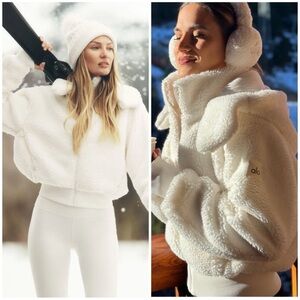 ALO Yoga Foxy Sherpa Jacket - Ivory